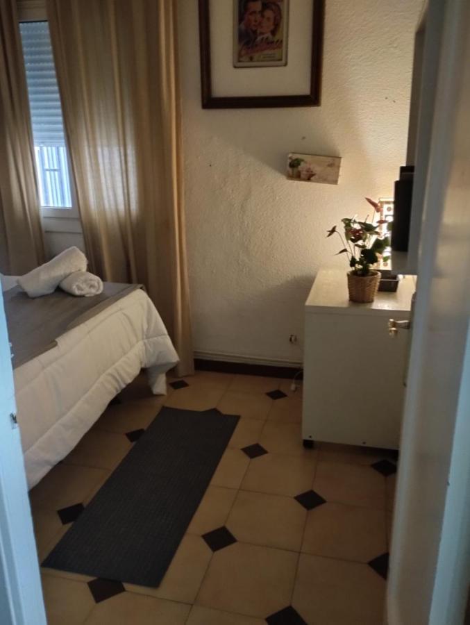 Gaudi 51 Apartment Barcelona Luaran gambar