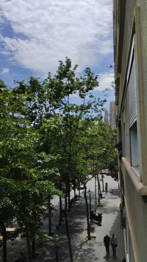 Gaudi 51 Apartment Barcelona Luaran gambar